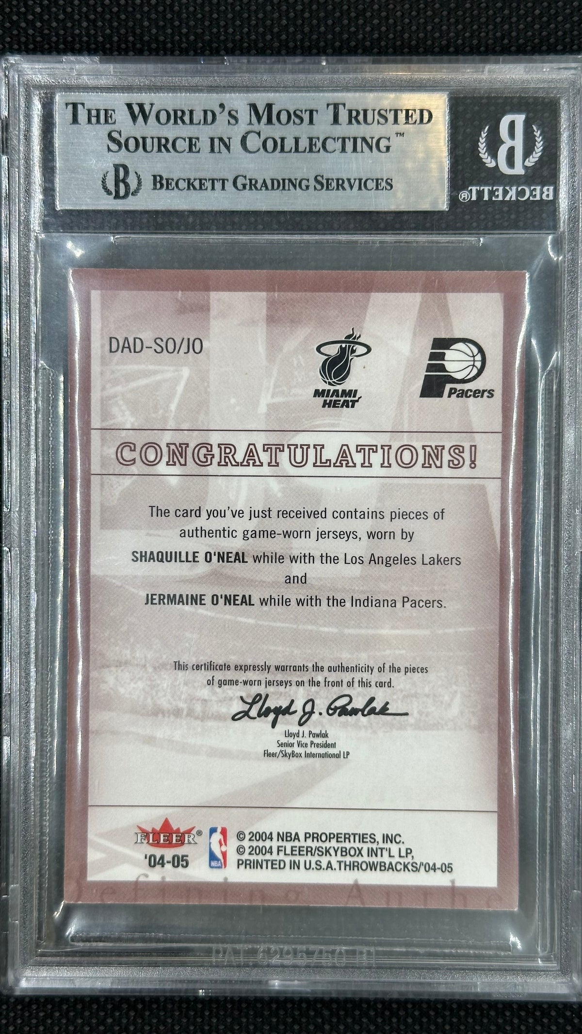 2004 THROWBACKS DEFINING AUTHENTIC JERSEY PATCH SHAQUILLE O'NEAL BGS 9 A6920-502