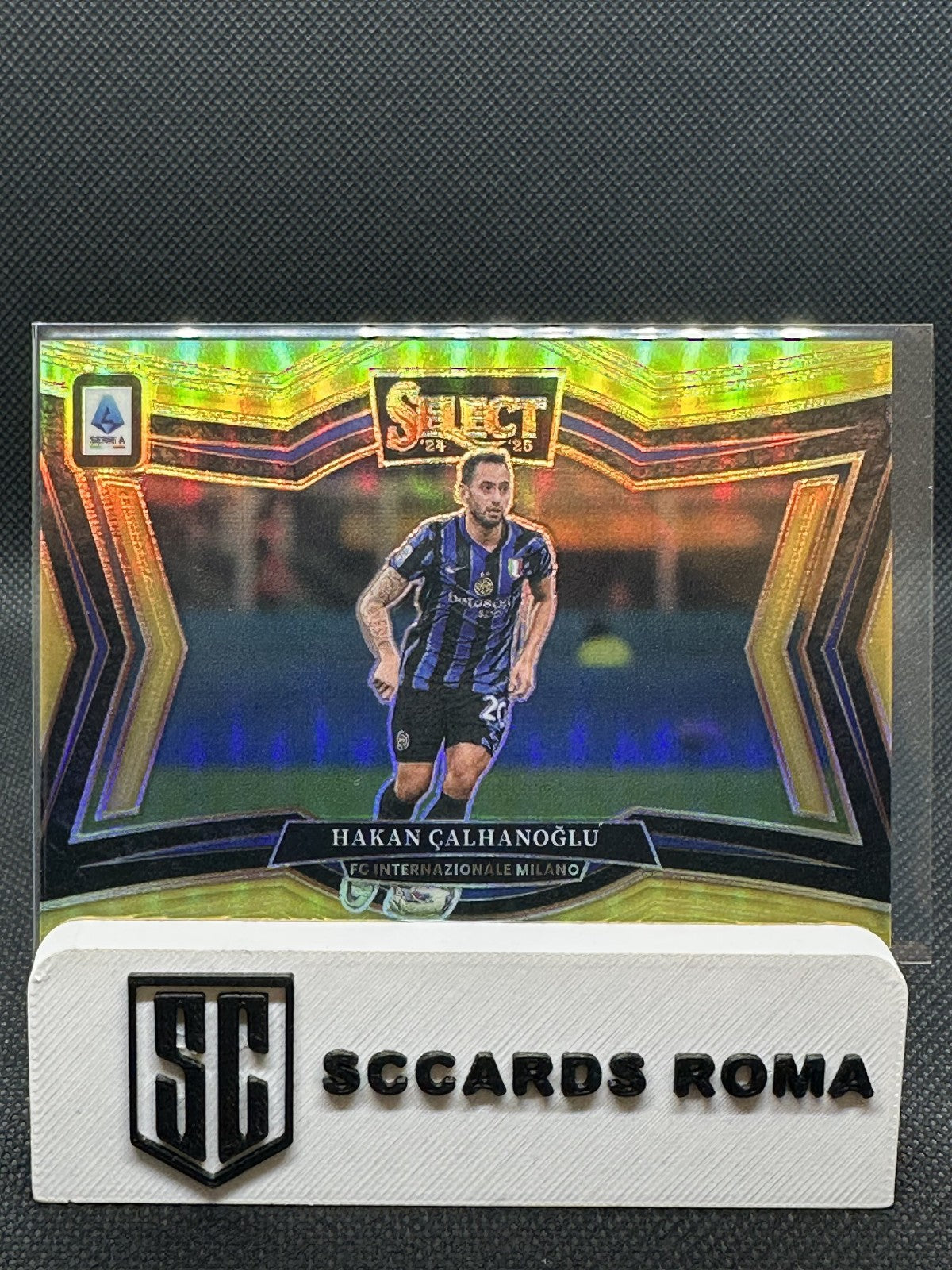 Hakan Calhanoglu /10 Gold Panini Select 2024/25 Inter
