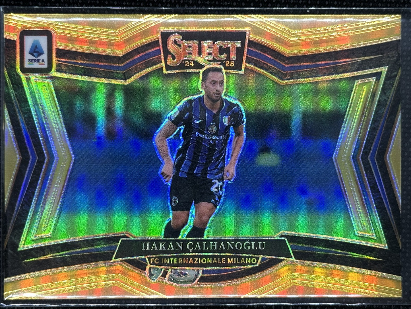 Hakan Calhanoglu /10 Gold Panini Select 2024/25 Inter