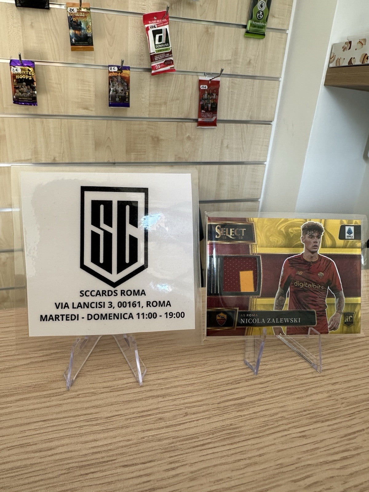 Nicola Zelewski 4/10 Rookie Patch Select Serie A 2022/23