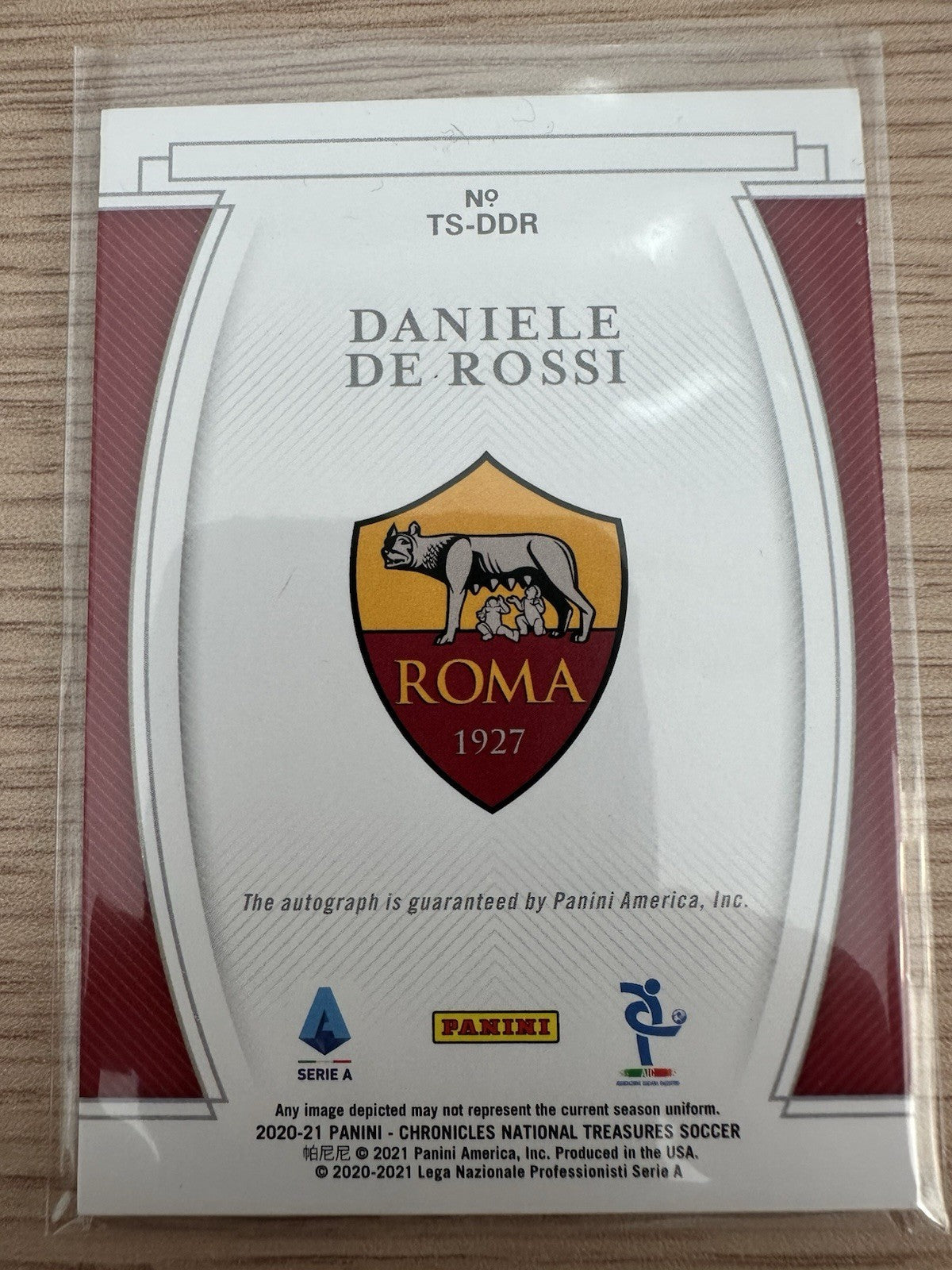 Daniele De Rossi /500 Autograph Treasured Signatures National Treasures Chronic