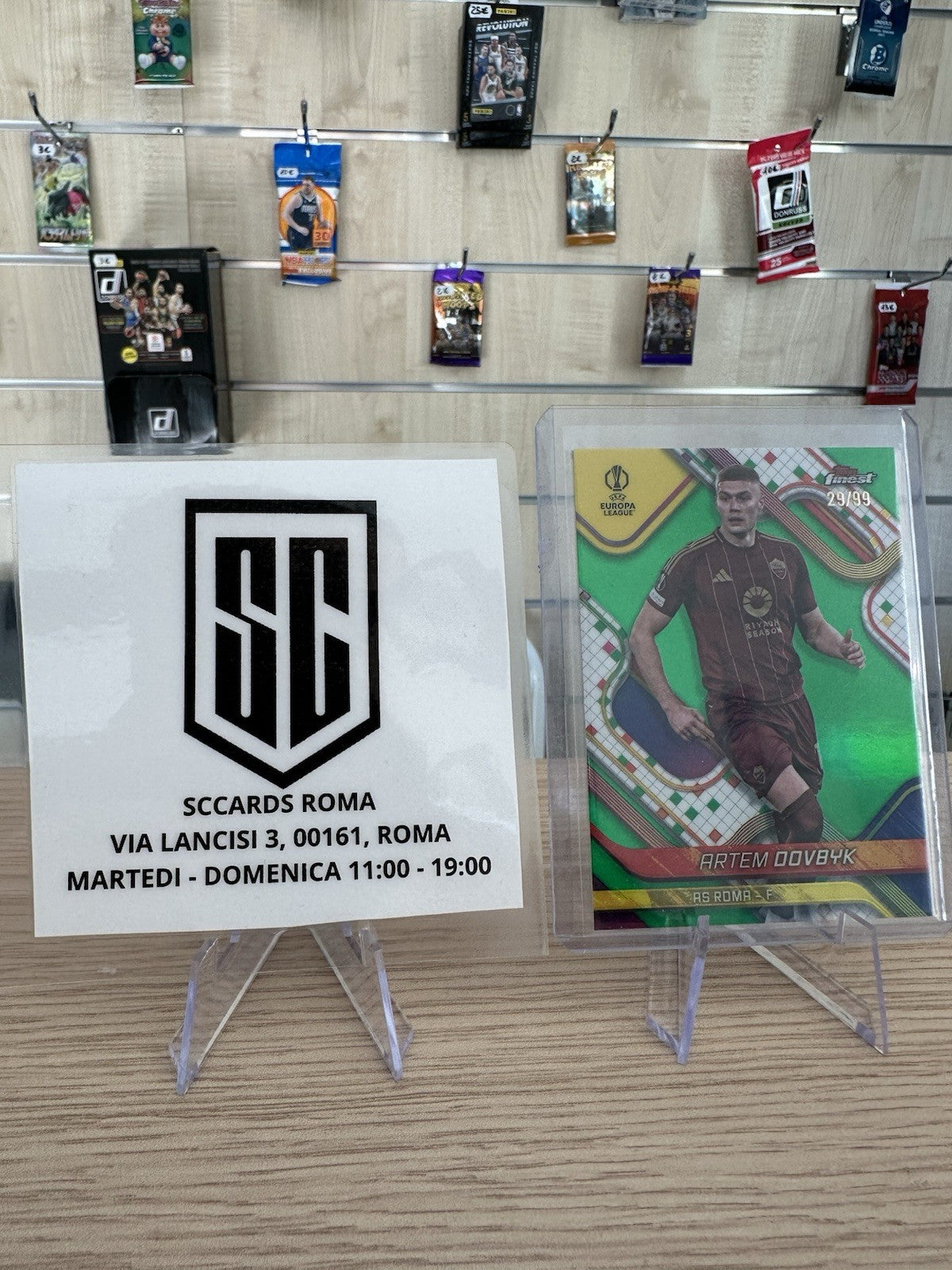 Artem Dovbyk /99 Topps Finest 2025