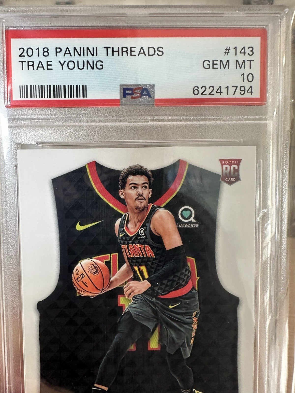Trae Young Rookie PSA 10 - Panini Thread NBA 2018/19