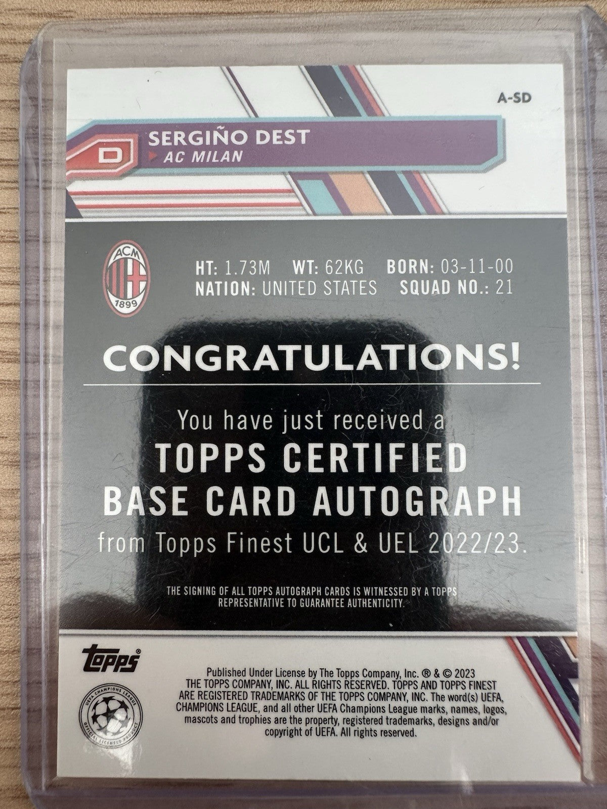 Sergiño Dest Autograph Topps Finest UCL 2023
