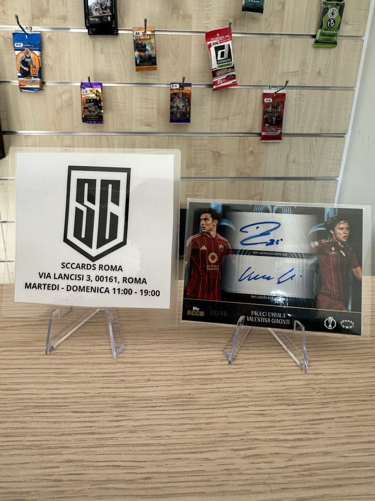 Paulo Dybala & Valentina Giacinti /49 Autograph Topps Deco 2024