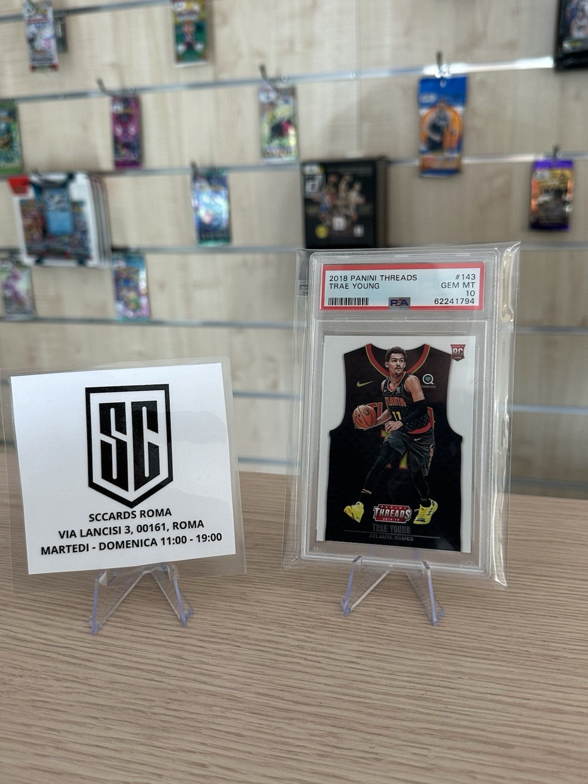 Trae Young Rookie PSA 10 - Panini Thread NBA 2018/19