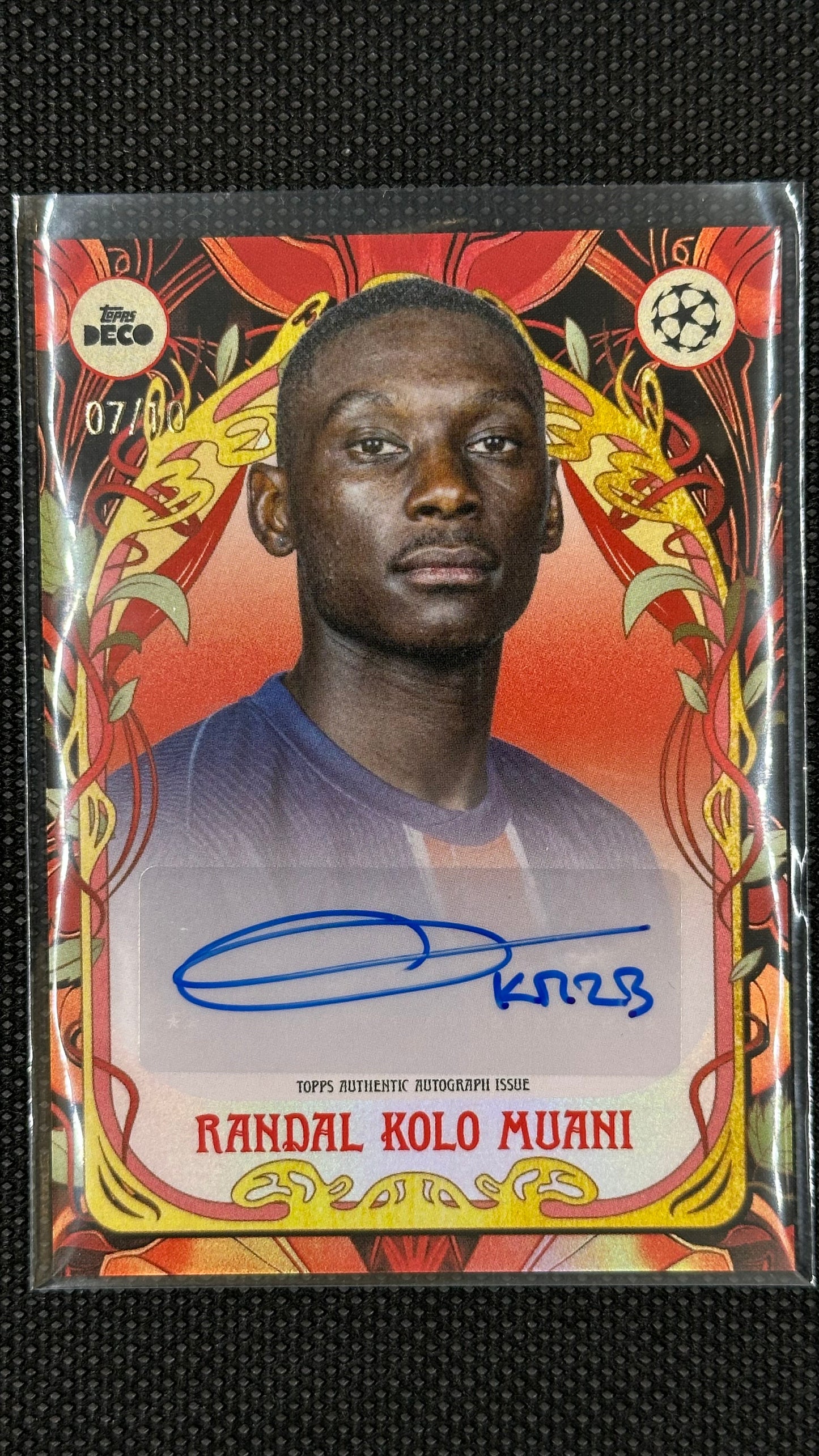 Randal Kolo Muani auto /10 Topps deco