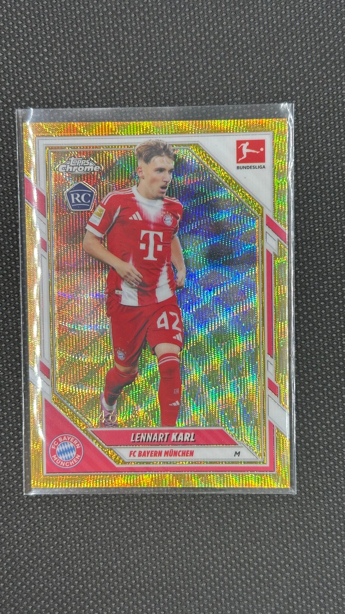 Lennart Karl Rookie /50 Gold Wave Topps Chrome Bundesliga 2025/26